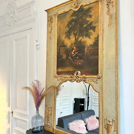 Libergier Superbe T2 A Cote De La Cathedrale