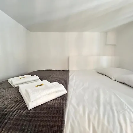 Libergier Superbe T2 A Cote De La Cathedrale Apartment Reims