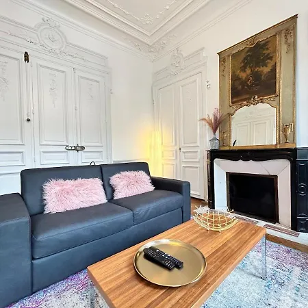 Libergier Superbe T2 A Cote De La Cathedrale Apartman *