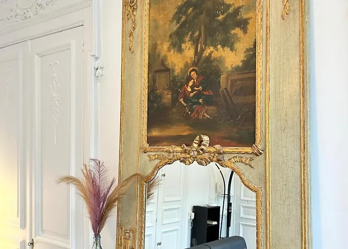 Libergier Superbe T2 à Côté De La Cathédrale