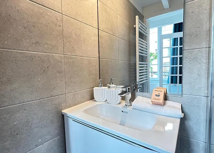 Apartment Libergier Superbe T2 A Cote De La Cathedrale Reims