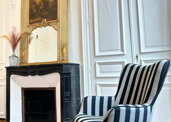 Libergier Superbe T2 A Cote De La Cathedrale